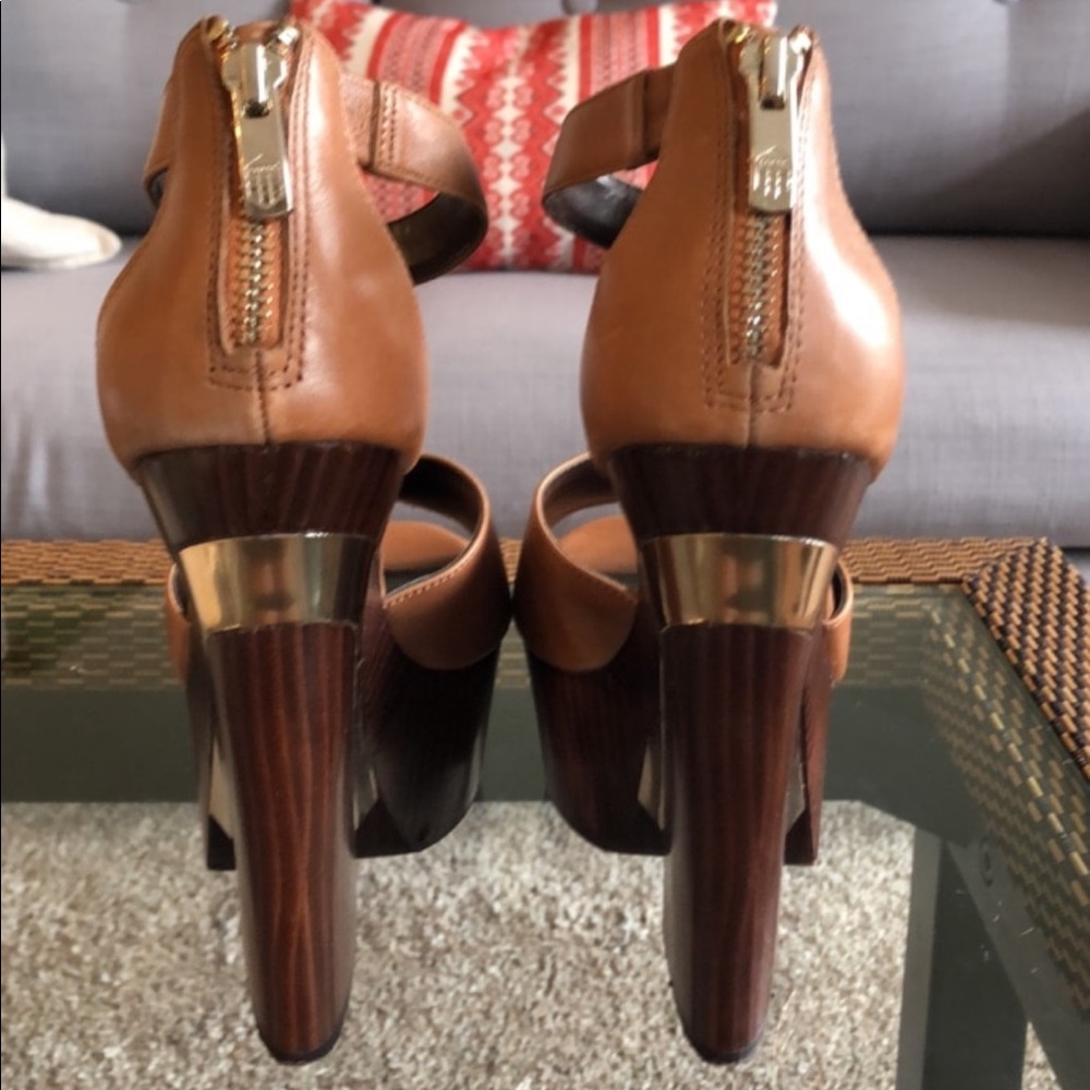 Vince Camuto Platform Sandal - image 4